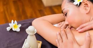Layanan Massage Makassar untuk Pemulihan Tubuh Cepat (Putri SPA). Putri Spa adalah sebuah komunitas jasa kebugaran online dengan pelayanan door to door, mempunyai misi untuk membantu kebugaran customer. Ada bermacam -macam jasa pelayanan di Putri Spamulai dari pijat panggilan tradisional, massage full body, teraphis kesehatan, dan